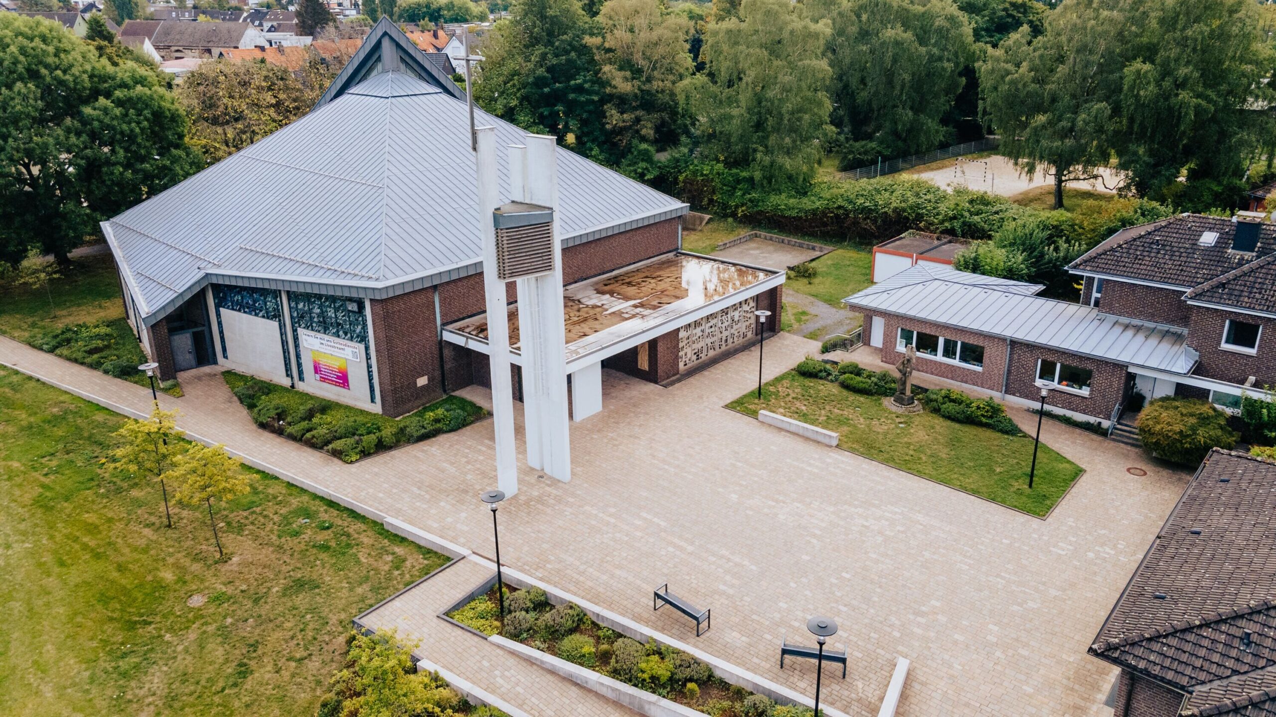 weboptimiert-St.-Joseph-in-Dortmund-Berghofen-48-scaled-aspect-ratio-16-9